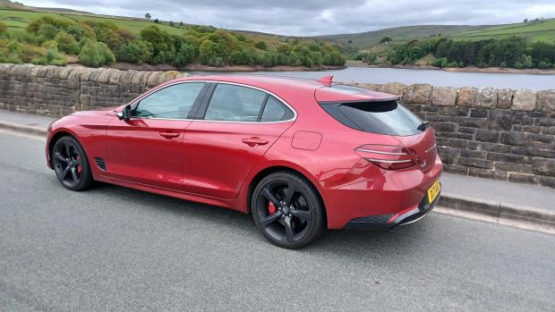 Hexham Courant: The Genesis G70 Shooting Brake on test in West Yorkshire 