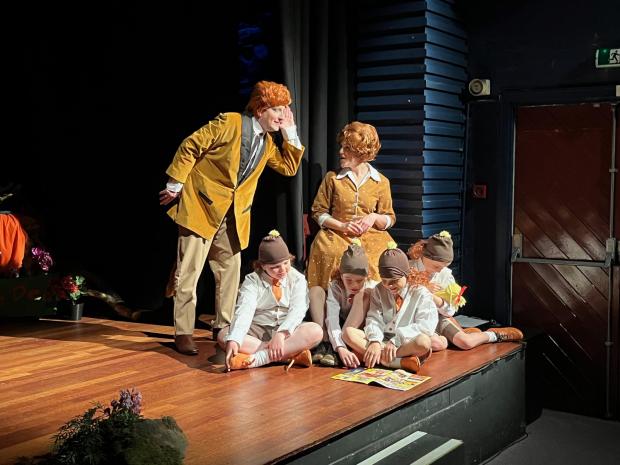 Hexham Courant: ACT: Clark Davison as Mr Fox, Ruby Pearson as Mrs Fox and the Fox children played by Liam Mather Pender, Annabelle Atkins, Katie Robson-Bates and Owen Fabricius. Image: The Queen's Hall Theatre Club